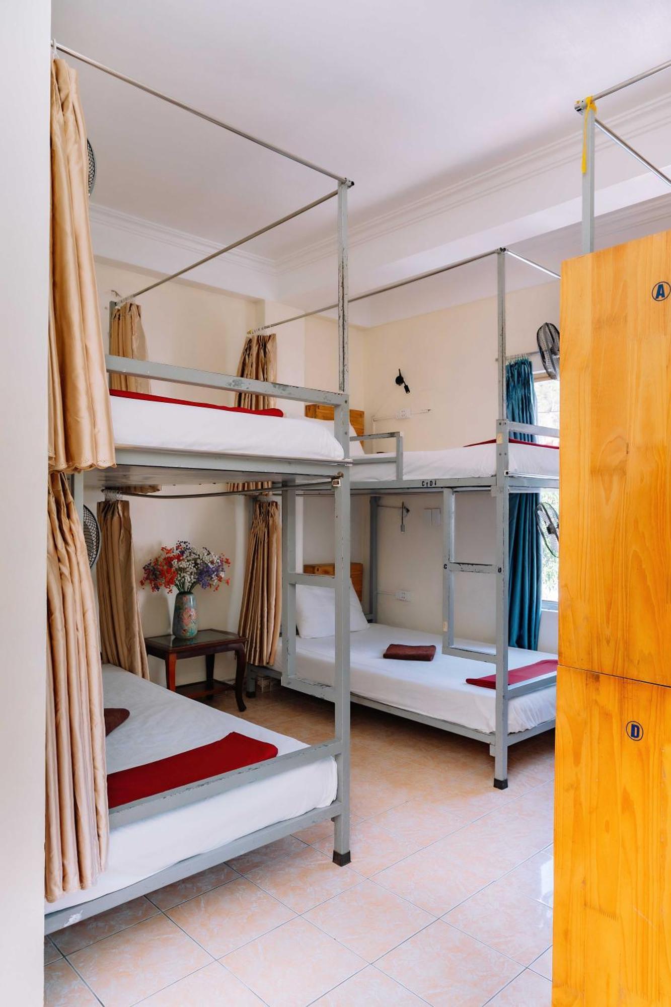 Luna'S House Hostel Chan Chau Екстериор снимка