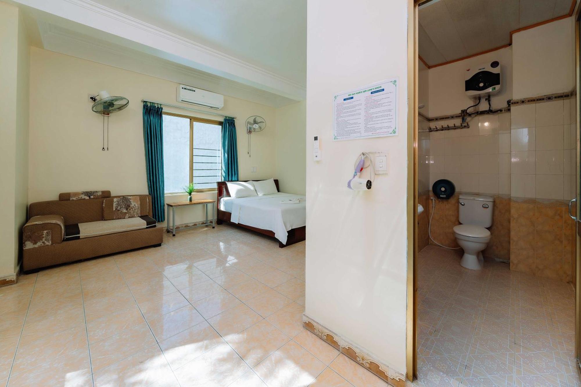 Luna'S House Hostel Chan Chau Екстериор снимка
